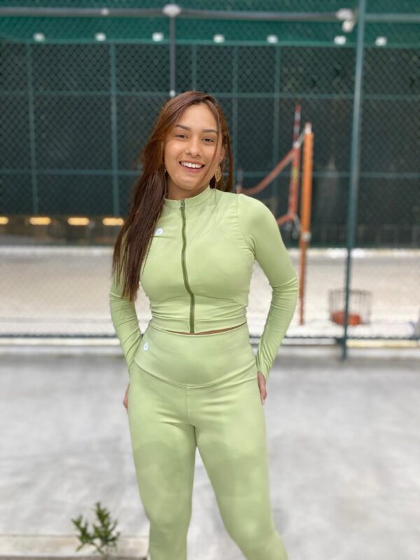 CONJUNTO FITNESS FEMININO